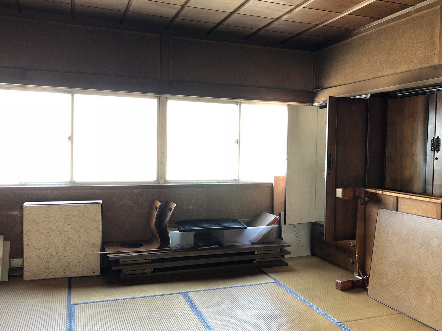 荷物が残った空き家も、買取から片付けまで対応